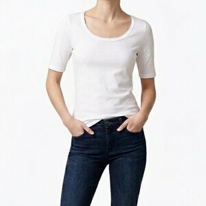 J. Crew Perfect Fit Scoop Neck Tee White Short Sleeve 100% Cotton Small T shirt